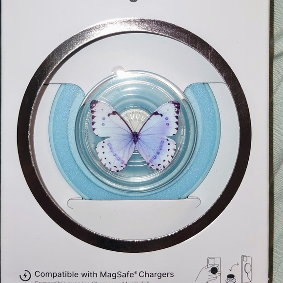 PopSocket with Magsafe - Translucent Whisper Moth - Picture 3 of 3